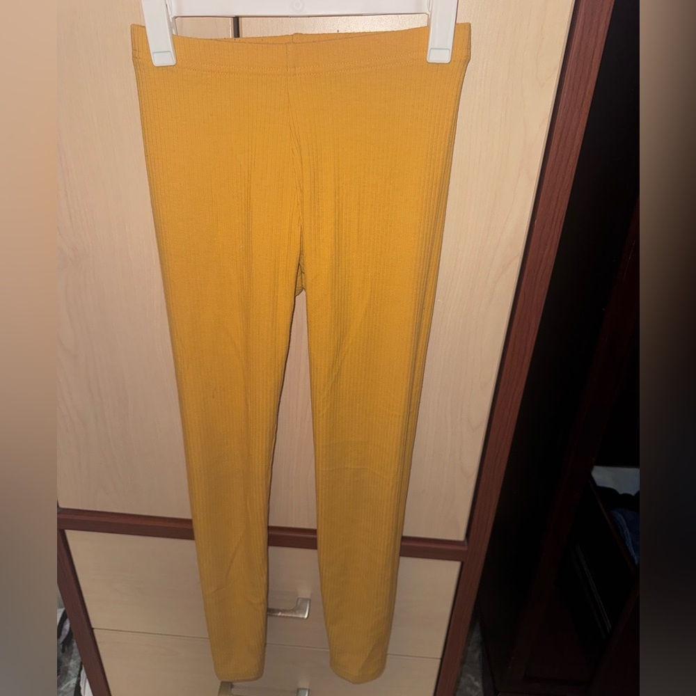 Old Navy Girls Mustard Yellow Ribbed Leggings Size L 10/12